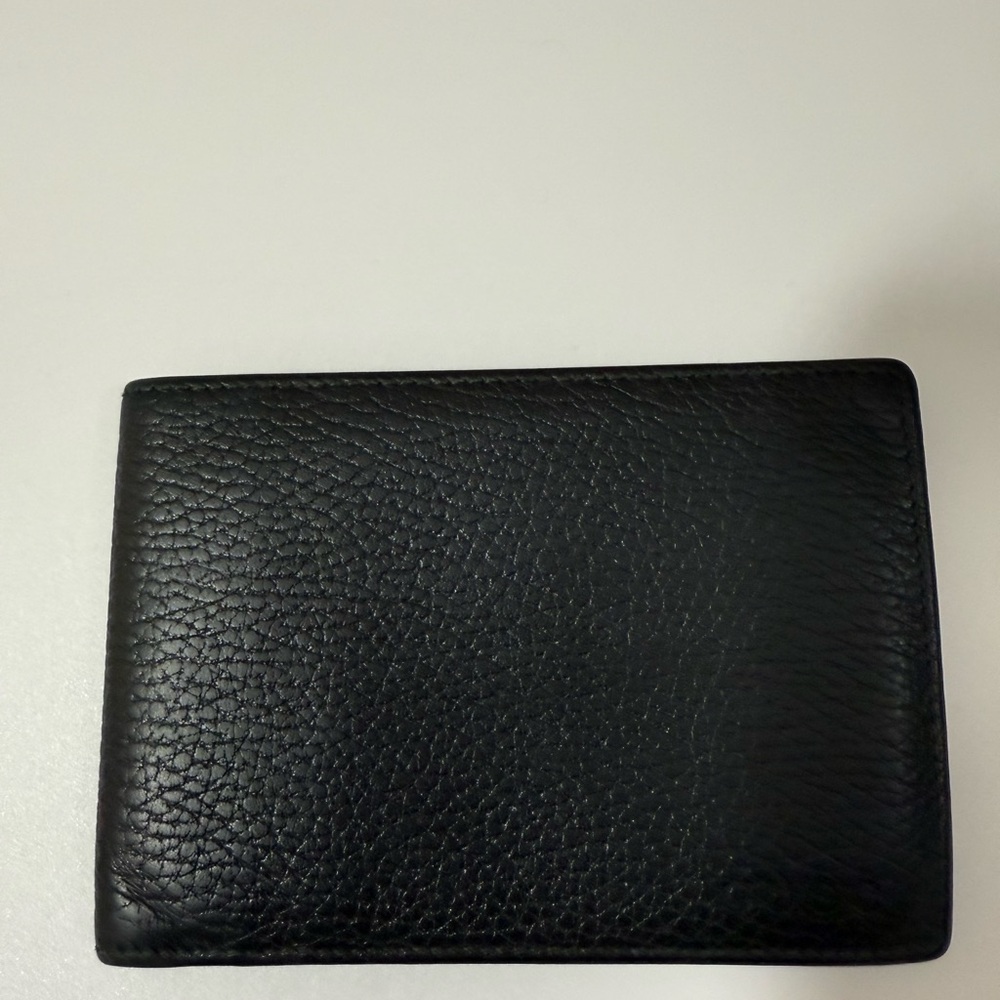 Gucci Black Textured Leather Wallet